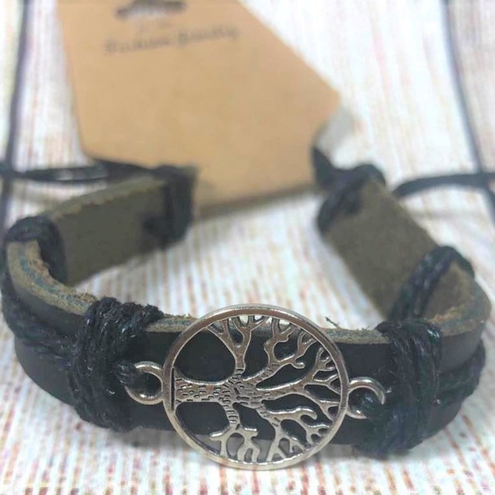 Unisex Genuine Black Leather Urban Bracelet with Silver Tree of Life